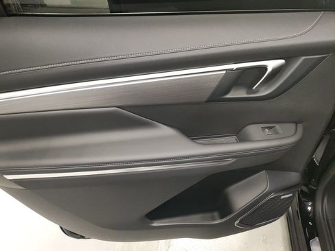 New 2026 Buick Enclave Preferred w/ Power Package image 30