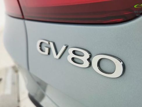 Used 2025 Genesis GV80 3.5T e-SC AWD/4WD image 18
