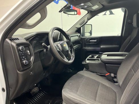Used 2023 Chevrolet Silverado 2500 W/T AWD/4WD image 32
