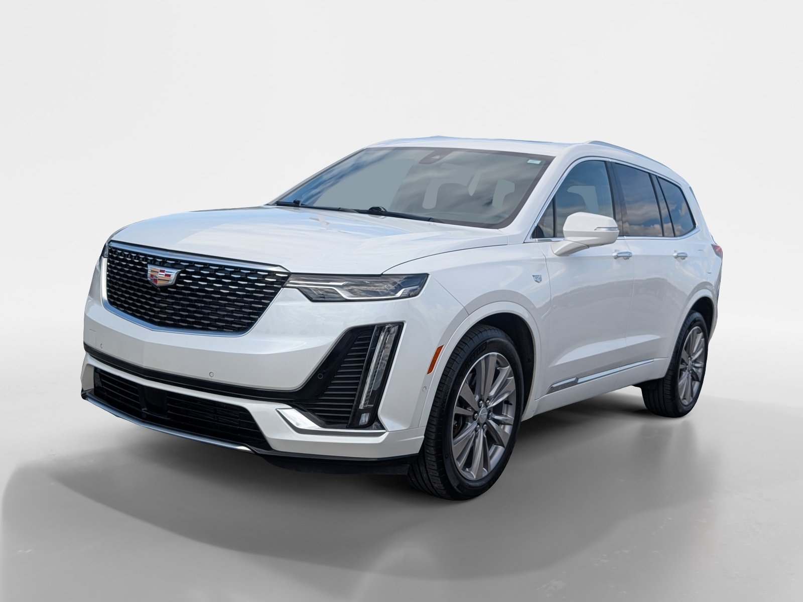Used 2023 Cadillac XT6 Premium Luxury w/ Technology Package AWD/4WD image 5