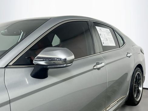 Used 2021 Toyota Camry LE w/ Convenience Package FWD image 13