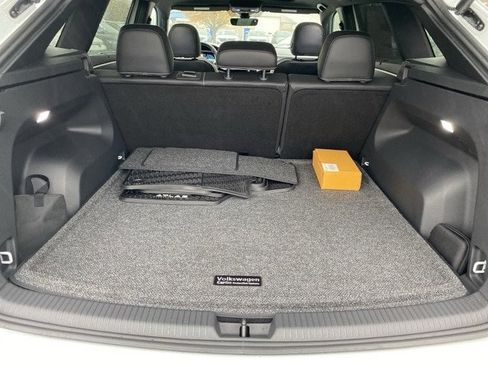 New 2026 Volkswagen Atlas Cross Sport SE image 55