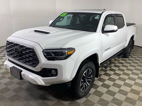 Used 2023 Toyota Tacoma TRD Sport w/ TRD Premium Sport Package image 2