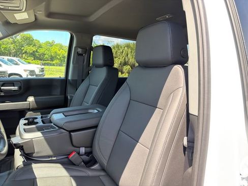 New 2026 Chevrolet Silverado 3500 W/T AWD/4WD image 9