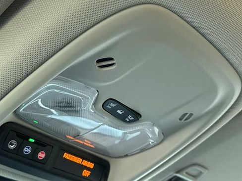 Used 2023 Buick Encore GX Select w/ Sport Touring Package image 24