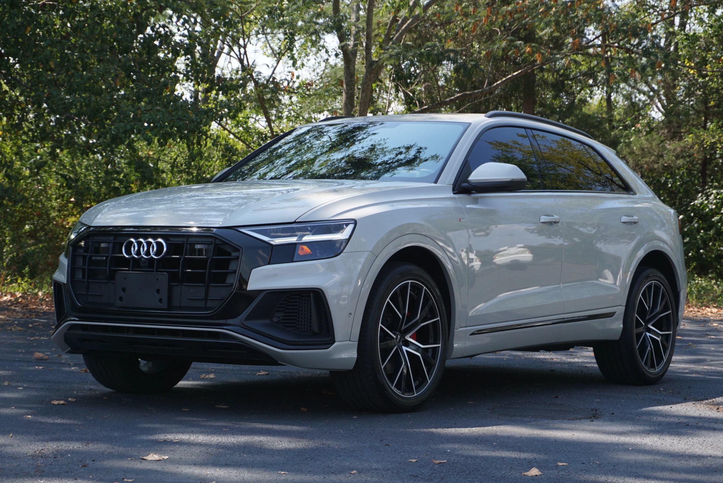 Used 2022 Audi Q8 Premium Plus AWD/4WD image 1