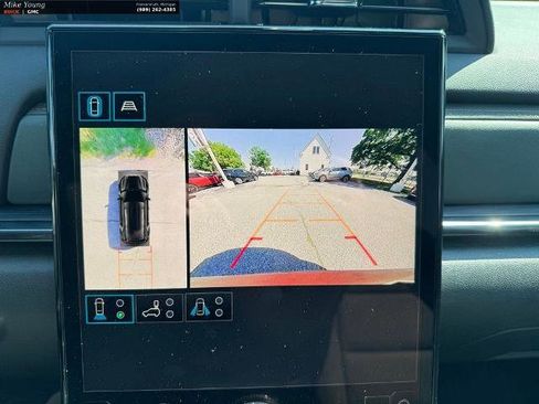 New 2026 GMC Terrain AT4 w/ Technology Package II AWD/4WD image 25