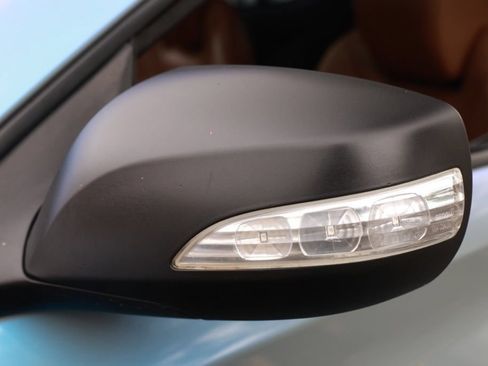 Used 2011 Hyundai Genesis 3.8 RWD image 27
