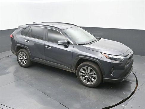 Used 2025 Toyota RAV4 Limited w/ Weather Package image 28