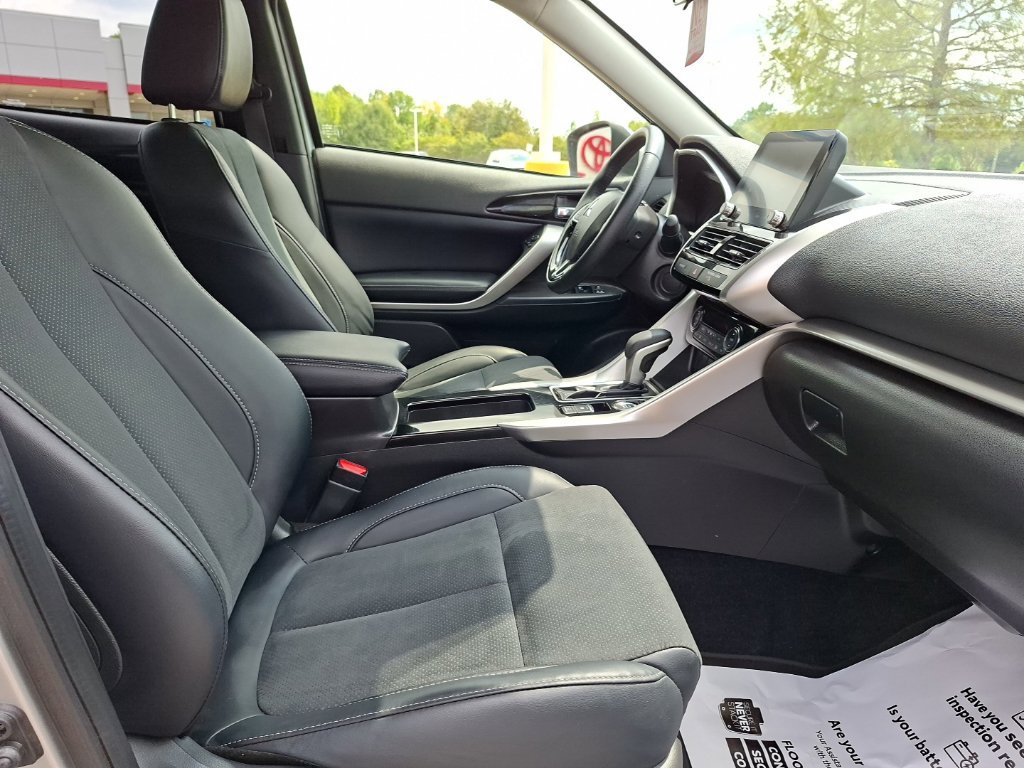 Used 2025 Mitsubishi Eclipse Cross SE AWD/4WD image 33