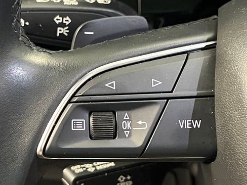 Used 2023 Audi Q3 2.0T Premium image 42