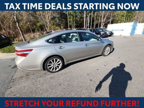 Used 2013 Toyota Avalon Limited image 14