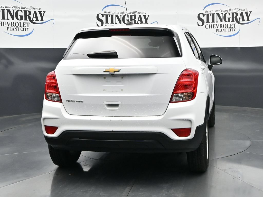 Certified 2022 Chevrolet Trax LS w/ Tint and Cruise Package AWD/4WD image 6