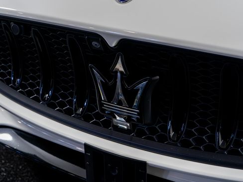 Used 2024 Maserati GranTurismo Folgore image 26