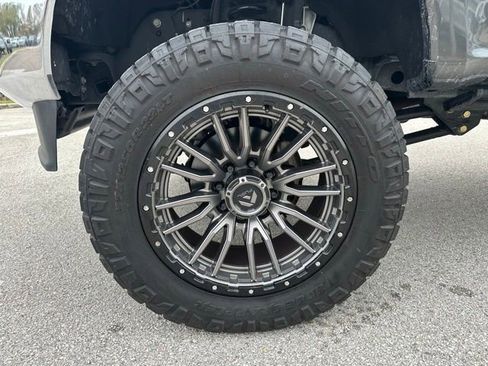 Certified 2020 Ford F250 Lariat w/ Lariat Ultimate Package image 31