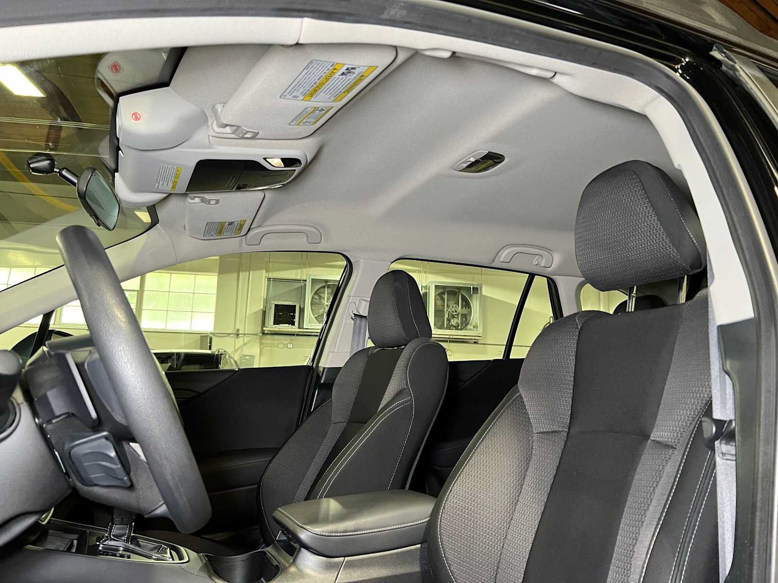 Used 2020 Subaru Outback AWD/4WD image 23