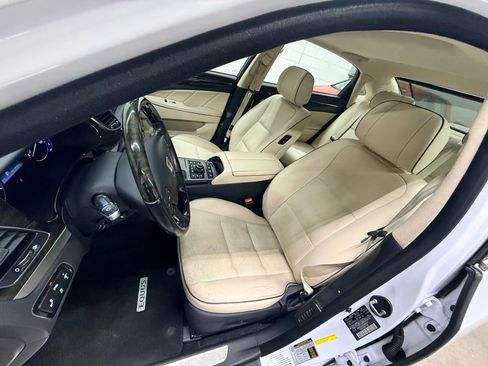 Used 2014 Hyundai Equus Signature image 21