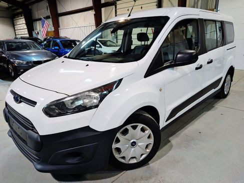 Used 2018 Ford Transit Connect XL FWD image 1