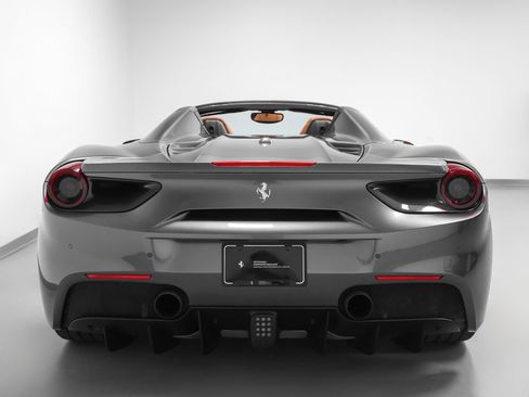 Certified 2018 Ferrari 488 Spider RWD image 39