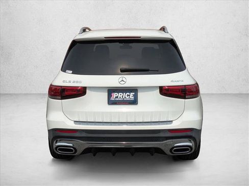 Used 2021 Mercedes-Benz GLB 250 4MATIC w/ AMG Line image 7