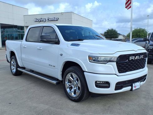 Used 2026 RAM 1500 Lone Star AWD/4WD image 3