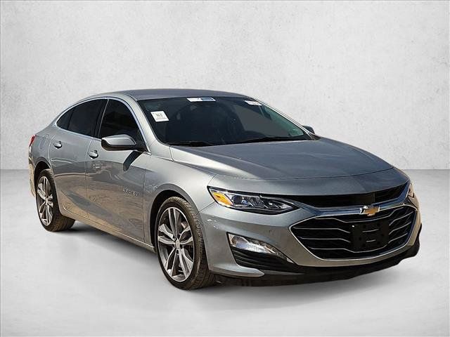 Used 2024 Chevrolet Malibu LT FWD image 3