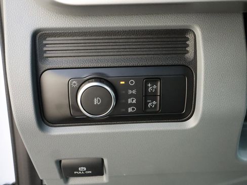 Used 2024 Ford F350 XL w/ XL Chrome Package image 16