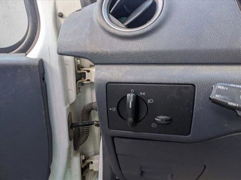 Used 2012 Ford Transit Connect XL image 20