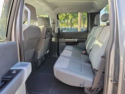 Used 2023 Ford F250 XLT image 11