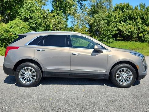 Used 2019 Cadillac XT5 Luxury FWD image 7