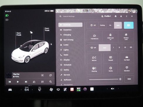Used 2022 Tesla Model 3 Long Range AWD/4WD image 26