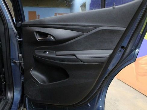 Used 2024 Buick Envista Sport Touring w/ Convenience I Package FWD image 11