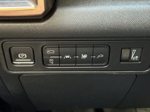 Used 2024 GMC Hummer EV 3X w/ Extreme Off-Road Package image 42