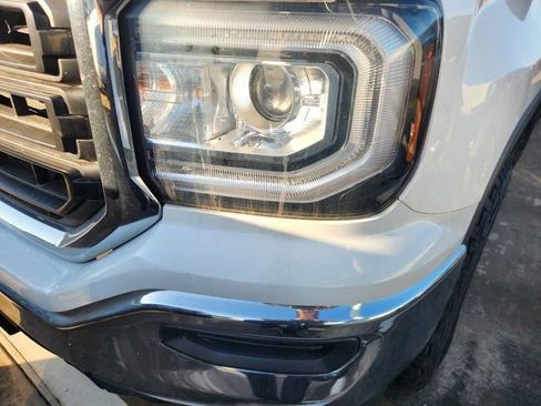 Used 2019 GMC Sierra 1500 Limited w/ Sierra Convenience Package image 8