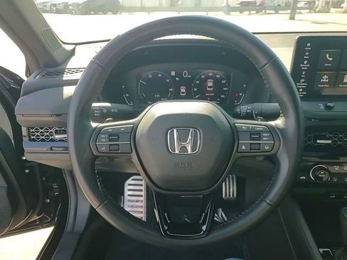 Used 2023 Honda Accord Sport image 15