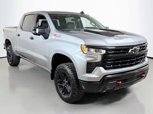 Certified 2024 Chevrolet Silverado 1500 LT Trail Boss w/ Convenience Package II AWD/4WD image 3