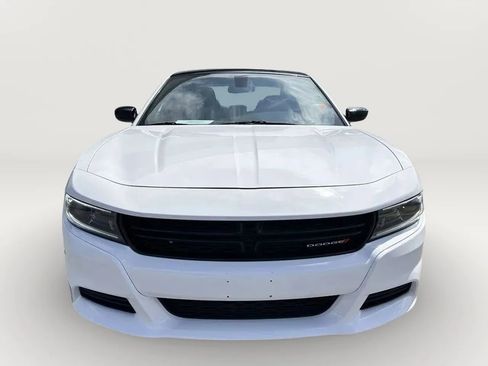 Used 2022 Dodge Charger SXT RWD image 8
