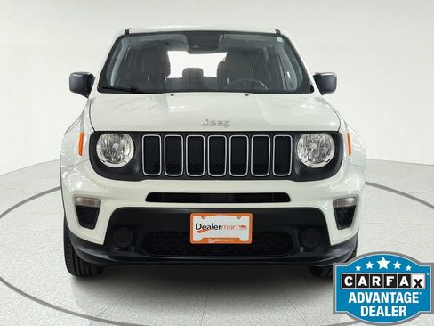 Used 2023 Jeep Renegade Latitude AWD/4WD image 11