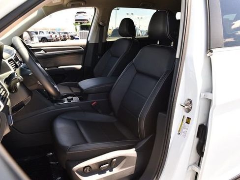 Certified 2023 Volkswagen Atlas SE AWD/4WD image 19