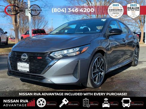 Used 2025 Nissan Sentra SR image 2