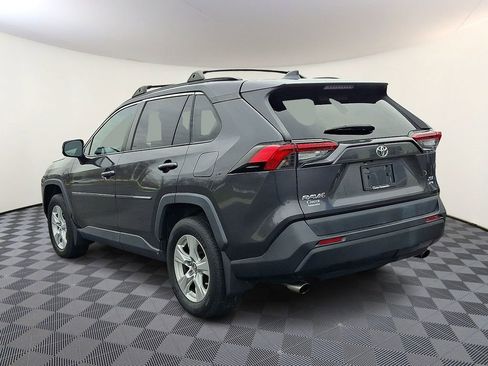 Used 2019 Toyota RAV4 XLE w/ Convenience Package image 7