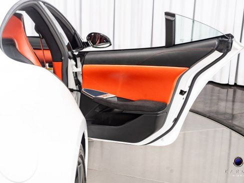 New 2025 Karma Revero Luxury image 48