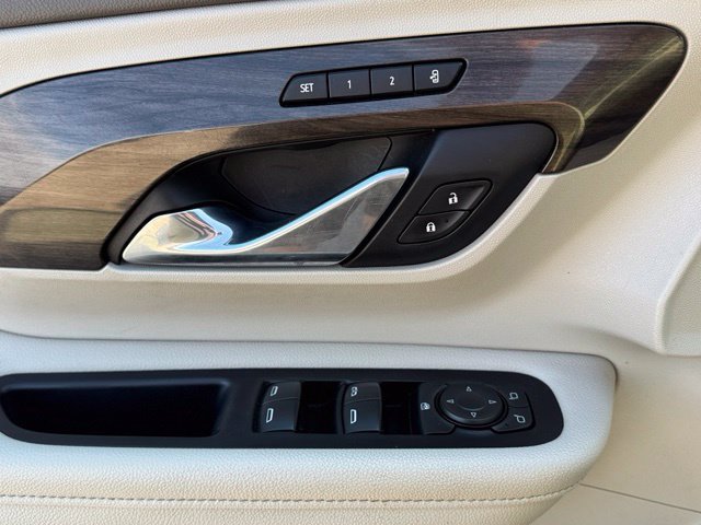 Used 2019 GMC Terrain Denali AWD/4WD image 9