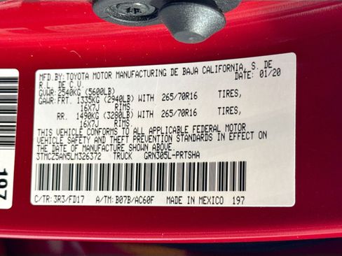 Used 2020 Toyota Tacoma TRD Off-Road image 30