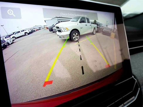 Used 2024 Jeep Compass Latitude image 21