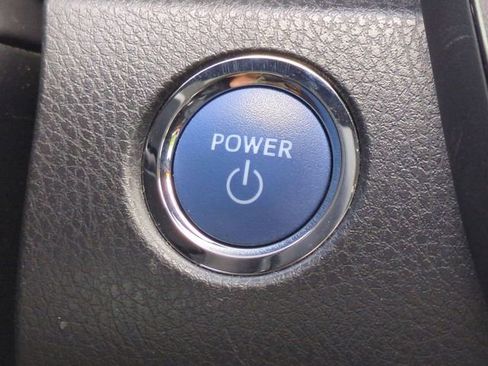 Used 2024 Toyota Camry XSE w/ Navigation Package image 34