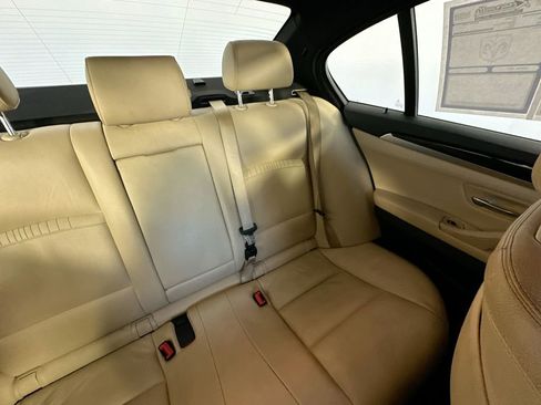 Used 2016 BMW 535i Sedan RWD image 14