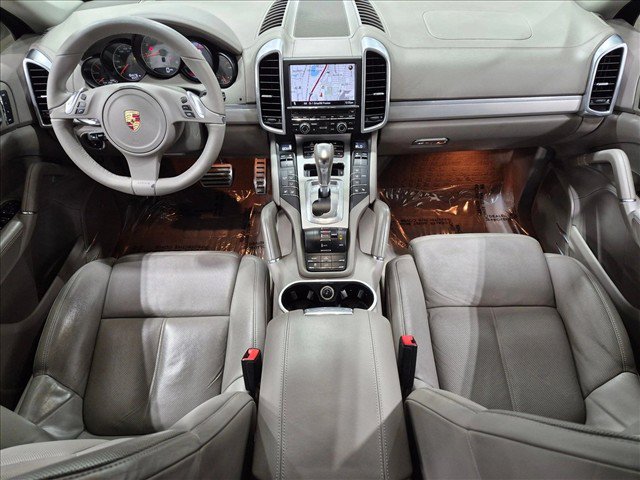 Used 2011 Porsche Cayenne S AWD/4WD image 18