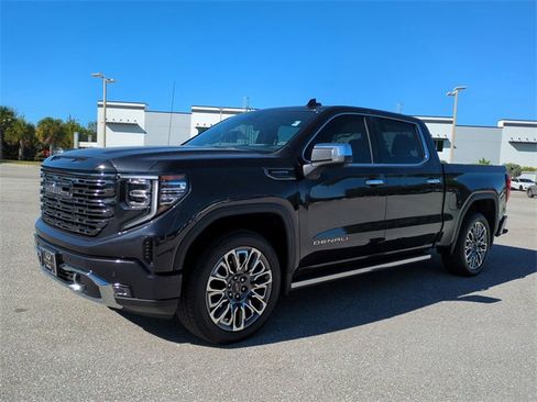 Used 2025 GMC Sierra 1500 Denali Ultimate image 8