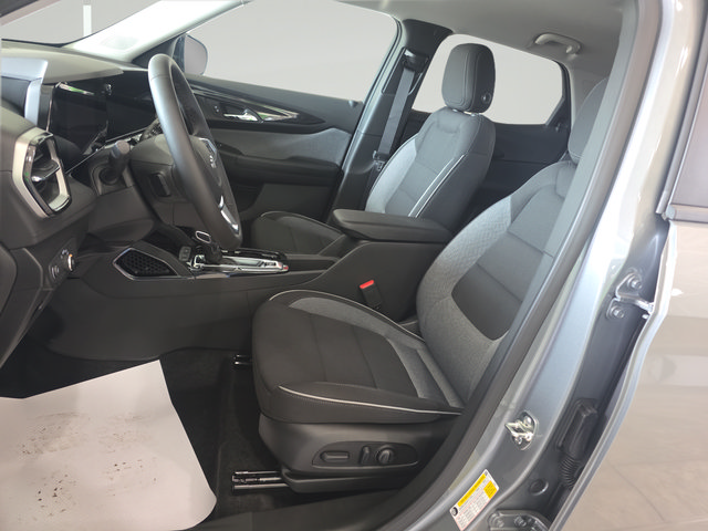 New 2026 Chevrolet TrailBlazer LT w/ Convenience Package FWD image 12